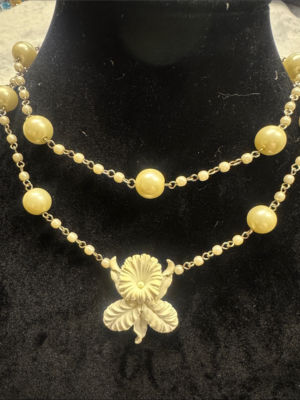 Gold Pearl Floral Pendant Double-Strand Necklace